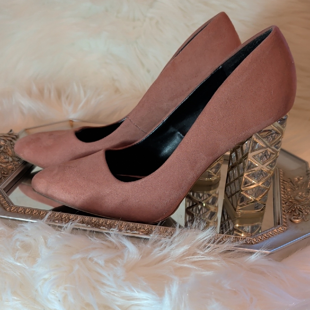 Le Chateau Blush Heels with Silver Geometric Heels